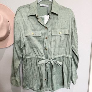 Zara green button up, tags are no longer attached